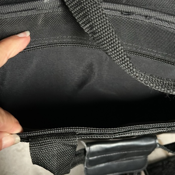 Black Vegan Leather and Nylon Computer Bag/Briefcase-Unused-Excellent Condition - Picture 11 of 15